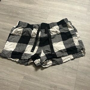 🛍️☀️ Old Navy 3/$10 Pajama Plaid Shorts ☀️🛍️